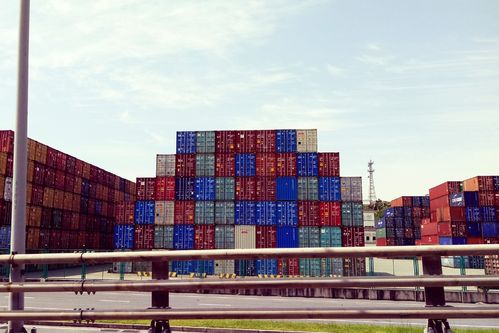 特朗普公開表態 對中國車企赴美建廠持 開放態度