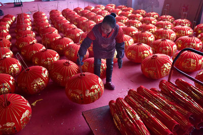 對(duì)接義烏市場(chǎng)助推鄉(xiāng)村振興 義烏來料加工的發(fā)展與實(shí)踐